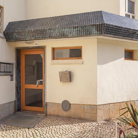 Beguest Duplex Betty Cascais Apartment Bagian luar foto