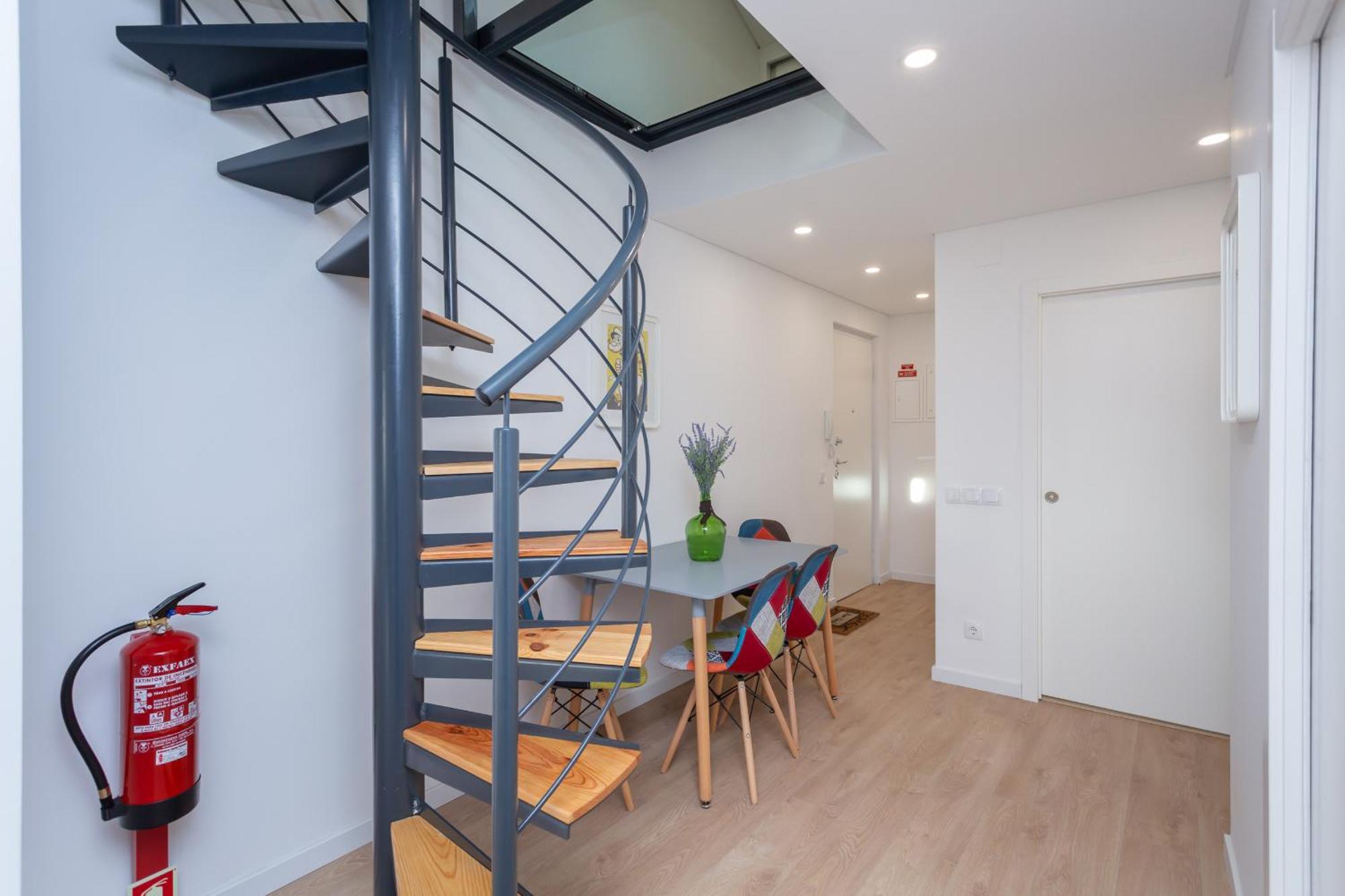 Beguest Duplex Betty Cascais Apartment Bagian luar foto